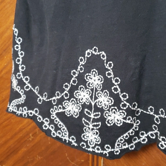 BCBG MaxAzria • Boho Babydoll Top - Picture 4 of 7